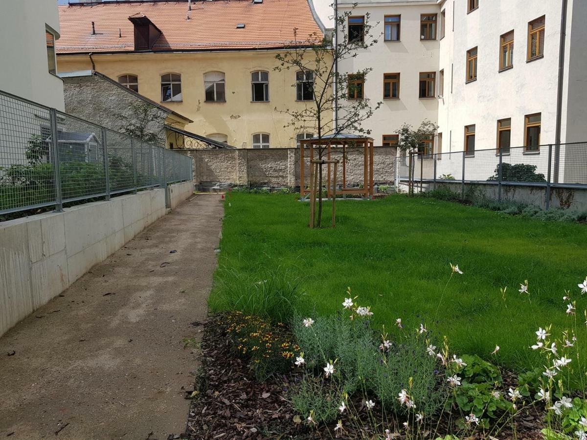 New Residence Apartments Near Wenceslas Square Praga Exterior foto